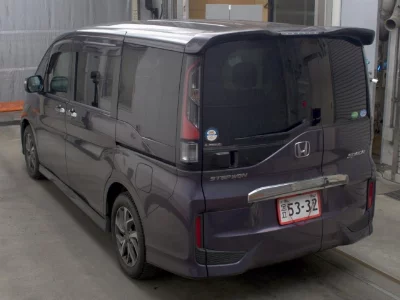 Honda STEPWGN SPADA