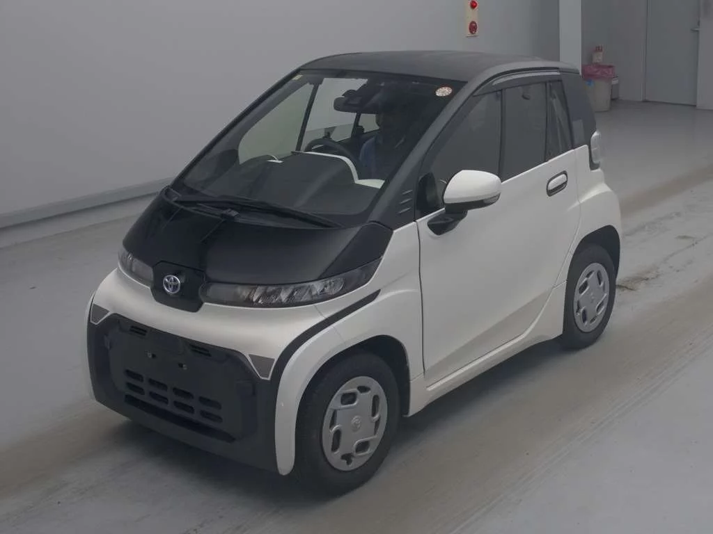 Toyota C+pod  с аукциона в Японии