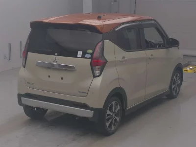 MITSUBISHI EK X