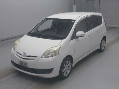 Toyota Passo Sette