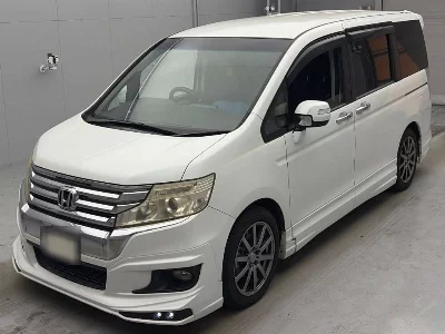 Honda STEPWGN SPADA