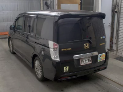Honda STEPWGN SPADA