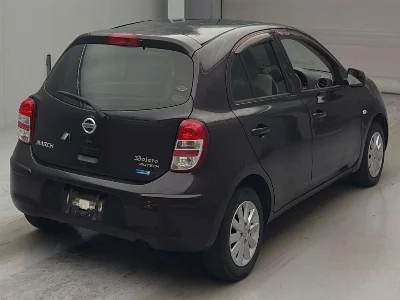 Nissan March