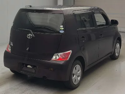 Toyota bB