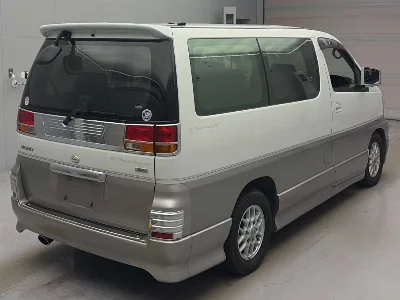 Nissan Homy Elgrand