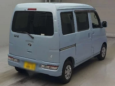 Toyota Pixis Van