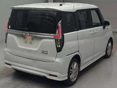 Suzuki Solio