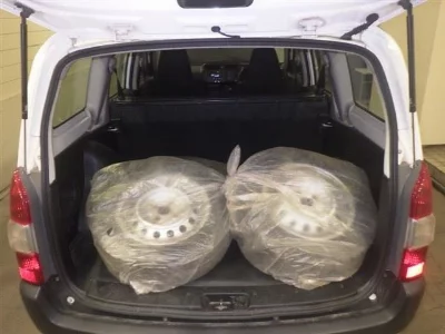 Toyota SUCCEED VAN