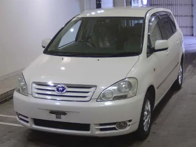Toyota Ipsum
