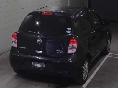 Nissan March