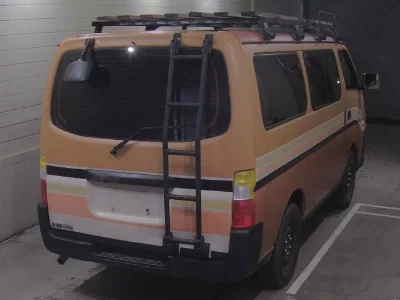 Nissan Caravan