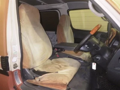 Nissan Caravan