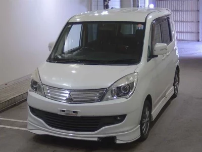 Mitsubishi Delica D:2