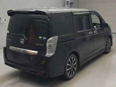 Honda STEPWGN SPADA