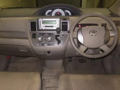 Toyota Raum