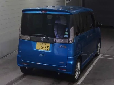 Suzuki Spacia Custom