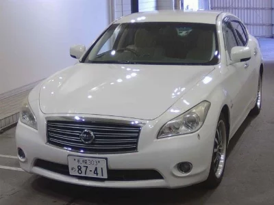 Nissan FUGA HYBRID