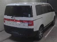 Цена авто Mitsubishi  с аукционов Японии, номер кузова CV5W, пробег 197 000, оценка 6