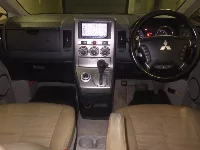 Цена авто Mitsubishi  с аукционов Японии, номер кузова CV5W, пробег 197 000, оценка 6