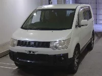 Цена авто Mitsubishi  с аукционов Японии, номер кузова CV5W, пробег 197 000, оценка 6