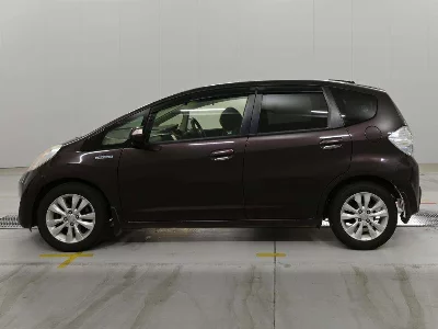 Honda FIT HYBRID