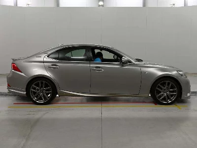 Lexus IS300h