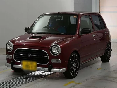 Daihatsu Mira Gino