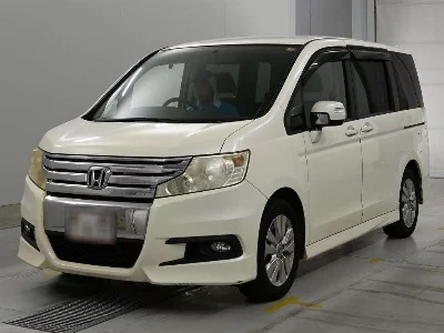 Honda STEPWGN SPADA