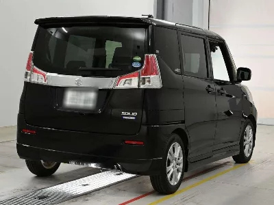 Suzuki Solio