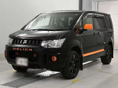 Mitsubishi Delica D:5