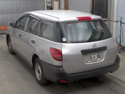 Nissan AD VAN