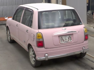 Daihatsu Mira Gino