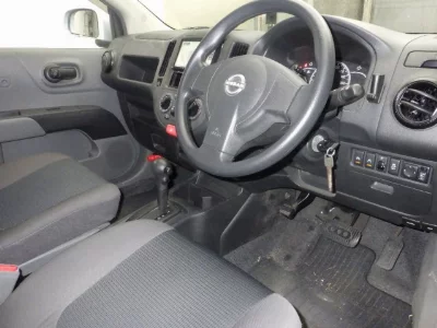 Nissan AD VAN