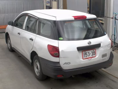 NISSAN AD VAN