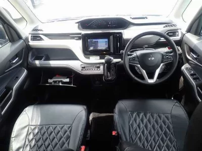 Mitsubishi Delica D:2