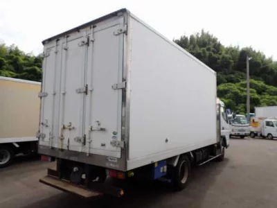 Mitsubishi Fuso Canter