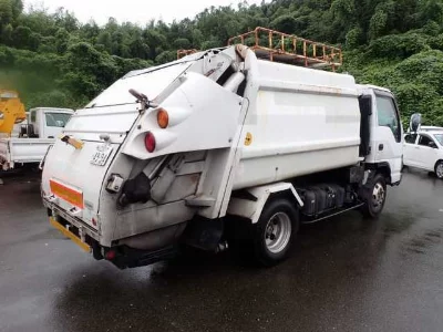 Isuzu ELF