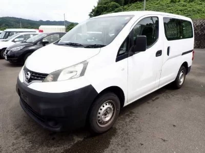 Nissan NV200 VANETTE VAN