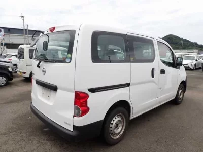 Nissan NV200 VANETTE VAN