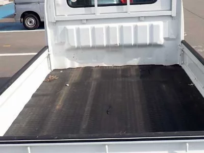 Mazda Scrum Truck