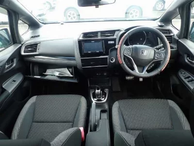 Honda FIT HYBRID