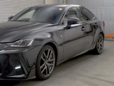 Lexus IS300h