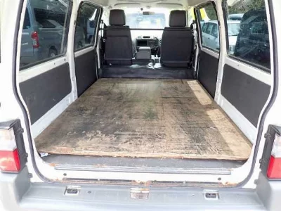 Mazda Bongo Van
