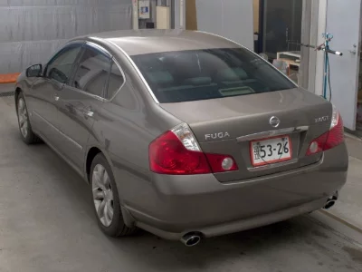 Nissan FUGA