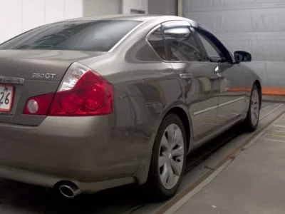 Nissan Fuga