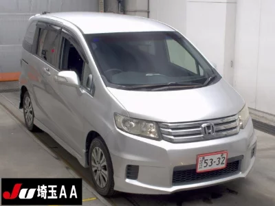 Honda Freed Spike