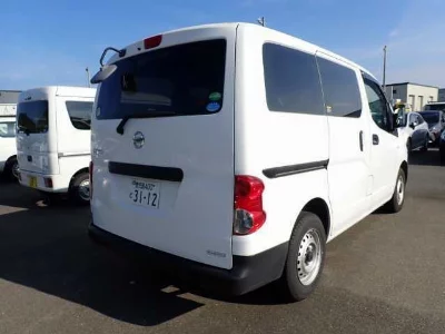 Nissan NV200 VANETTE VAN
