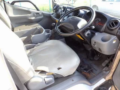 Hino DUTRO