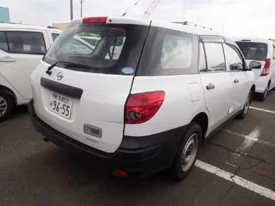 Nissan AD