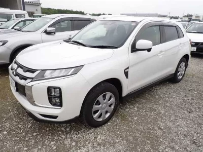 MITSUBISHI RVR